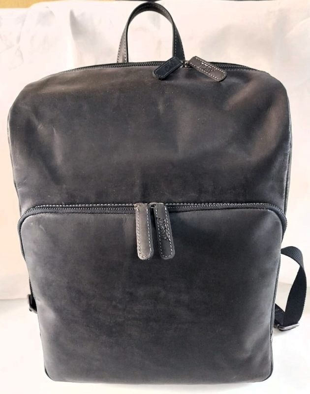 Plain Leather Laptop Backpack, Size : Multisize, Gender : Unisex at ...