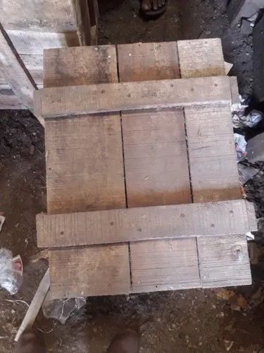 Industrial Wooden Pallets