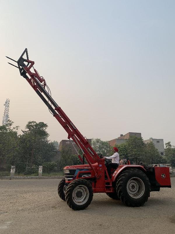 Tractor front end loader 24 feet, Certification : ISO 9001:2008
