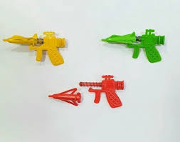 Mannual Plastic Multicolor Puff Toys, Size : Customized
