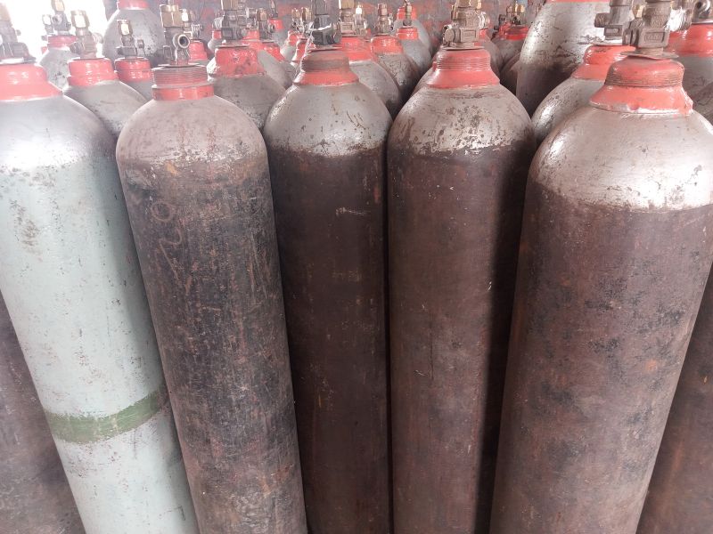 Aluminium 10-13 Kg. Co2 Gas Cylinder for Commercial, Industrial, Laboratory