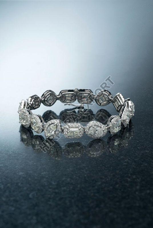 Modern Diamond Ring, Gender : Female
