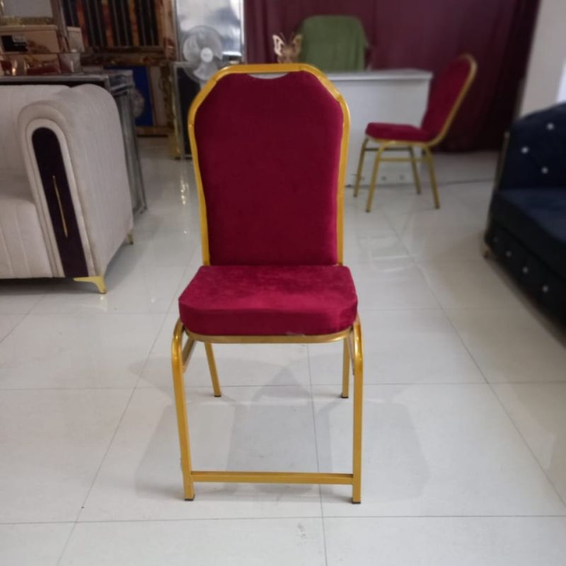Polished Wood banquet chairs, Color : Red