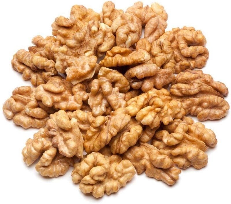 Brown Common Walnut Kernels, for Food, Milk Shakes, Style : Dried