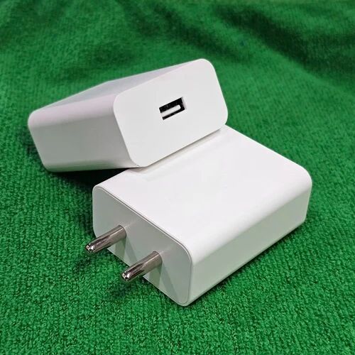 White 44w Flash Charger
