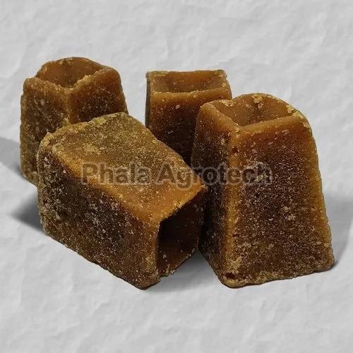 Natural Jaggery Cubes