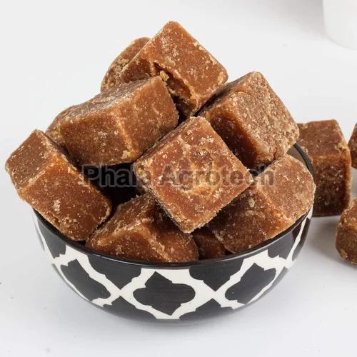 Sugarcane Jaggery Cube