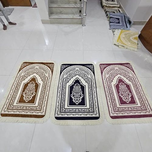 Dhruv Overseas Printed Chenille Mosque Design Prayer Mats, Size : 2.5 X 4 FT