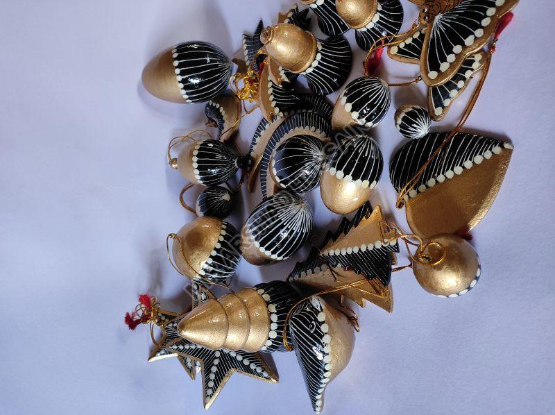 Golden Black Antique Pvc Plain Christmas Ornaments, for Decoration, Size : Multisizes
