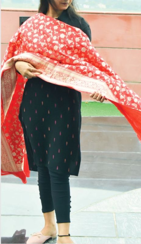 Printed Silk Red Banarasi Dupatta, Occasion : Party Wear