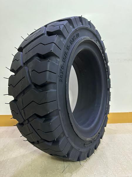 Sumoto Rubber 28x9-15 Forklift Tyre, Color : Black