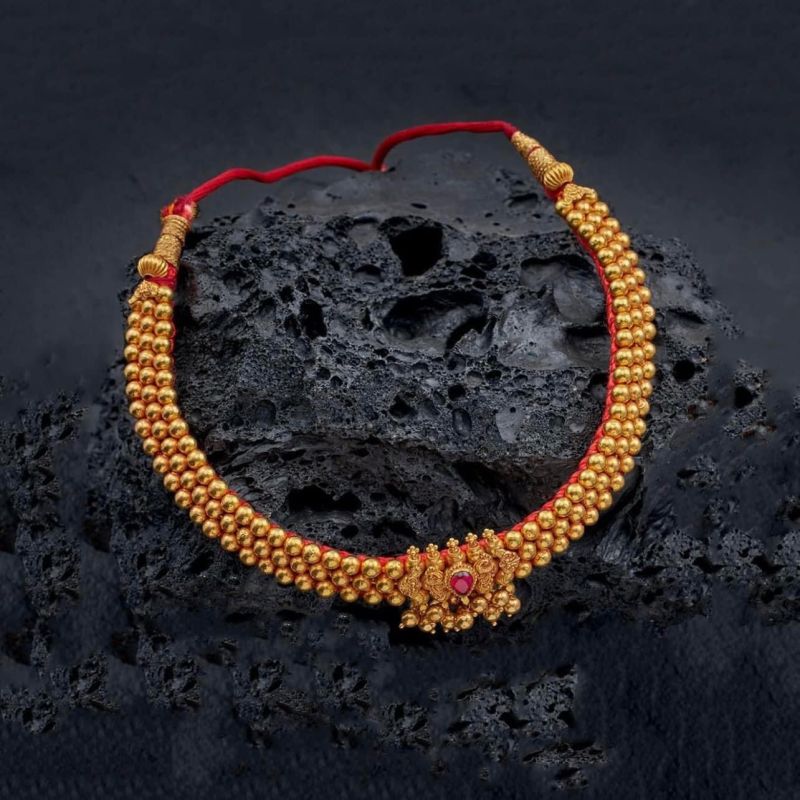 Gold Antique Thushi Necklace, Gender : Female