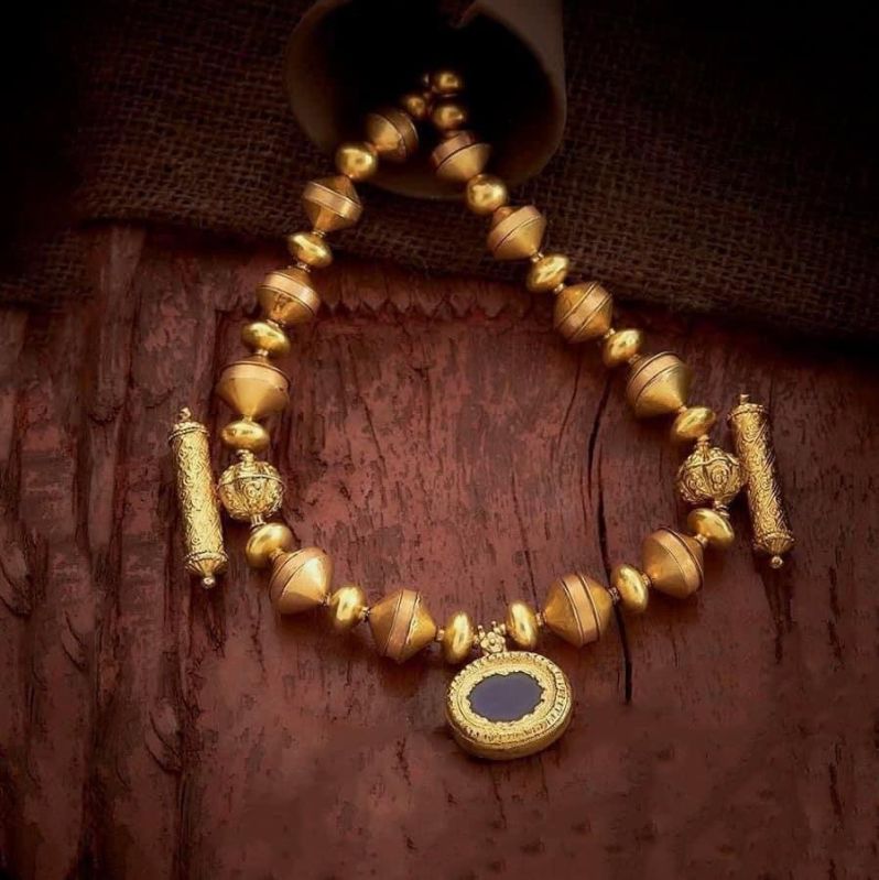 Antique Art Deco Gold Jewellery, Gender : Women