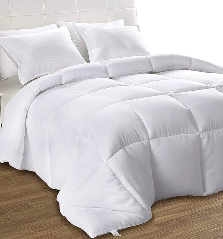Plain Cotton Hotel Double Bed Dohar, Technics : Machine Made