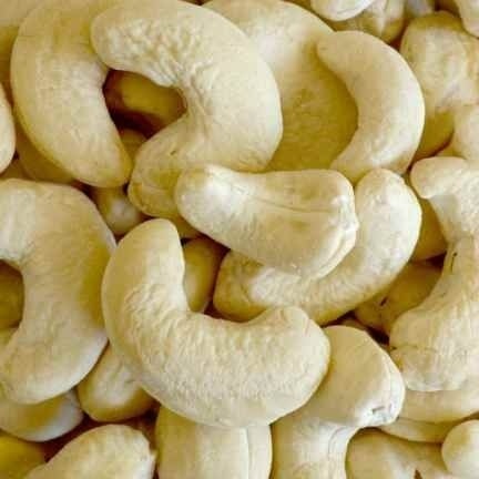 White Natural W240 Whole Cashew Nuts, Packaging Size : 20 Kg