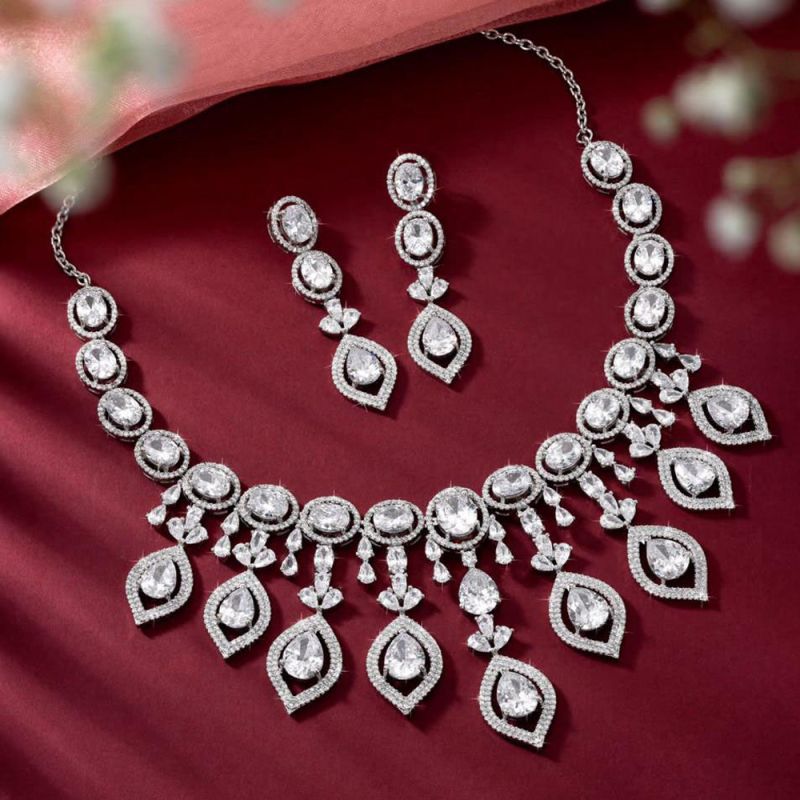 925 Sterling Silver Lavish Embellishment Choker set