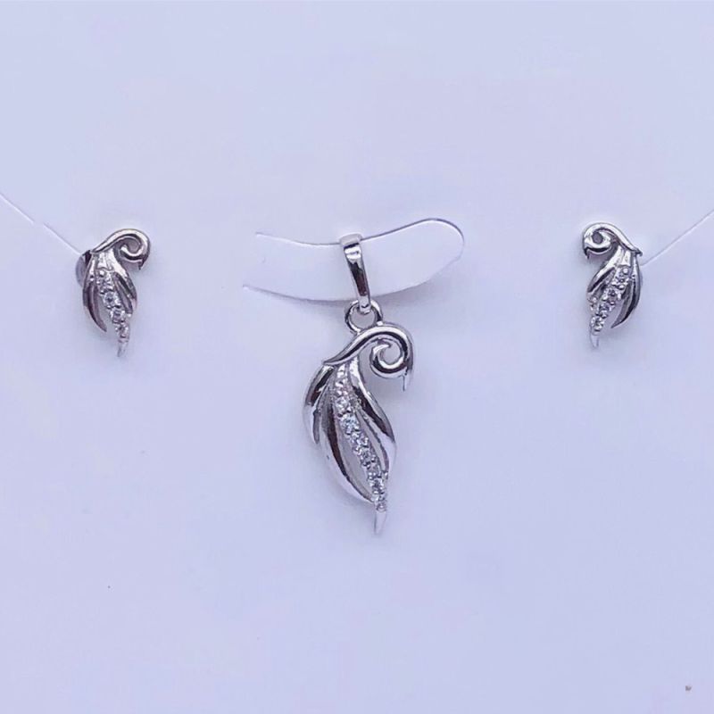 925 Sterling Silver Royal Feathers Pendant Set