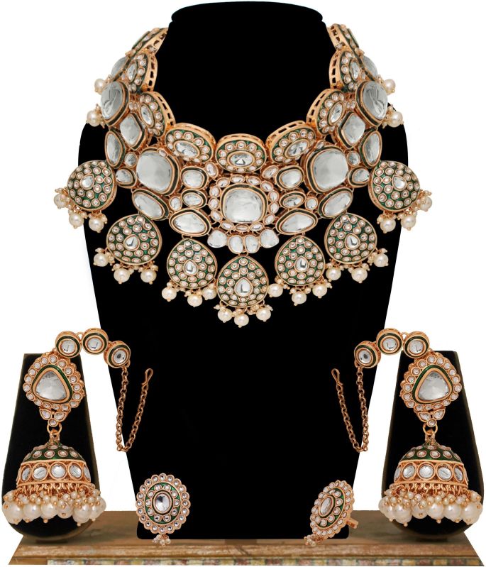 Exquisite Jadau Kundan Gold Plated Dulhan Semi Bridal Choker Necklaces Set.