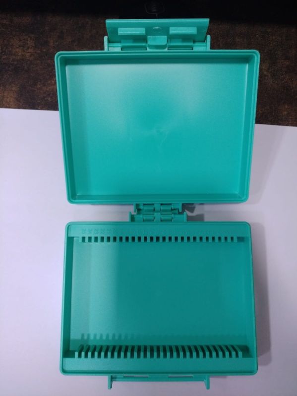 Plastic Slide Box With Hinges for Lab Use