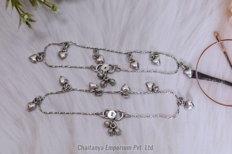 Chained Heart Drop Silver Anklets