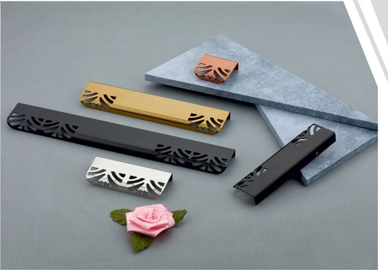 HRK-106 Stainless Steel Profile Handle, Packaging Type : Paper Box