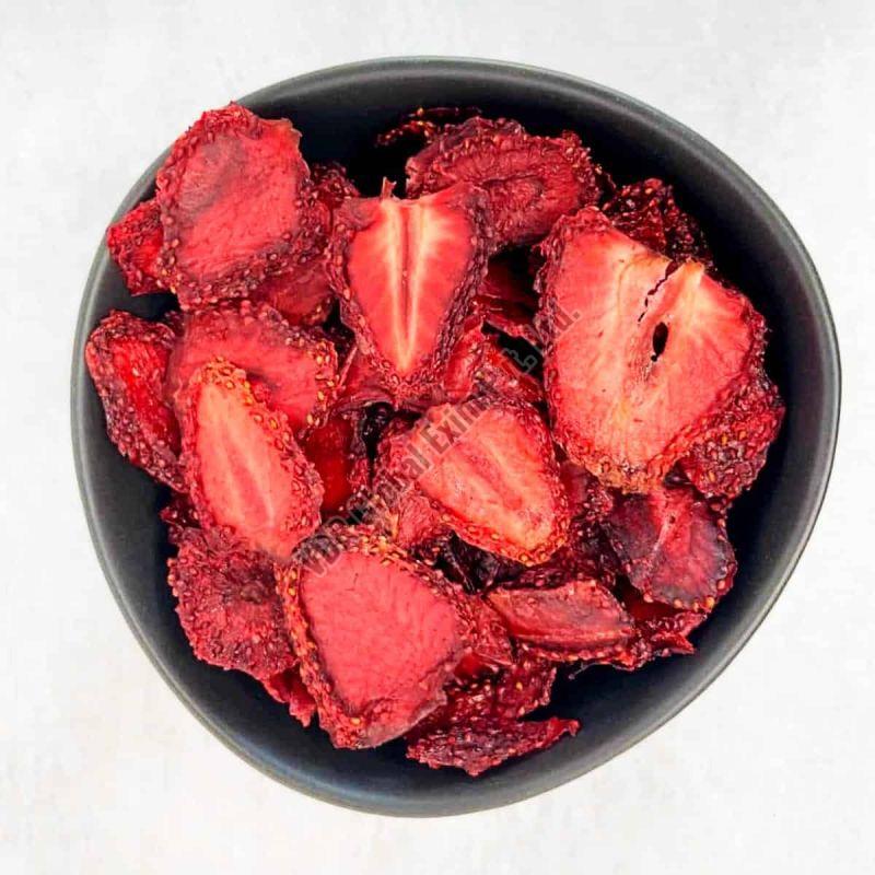 Dehydrated Strawberry, for Human Consumption, Shelf Life : 3 Months