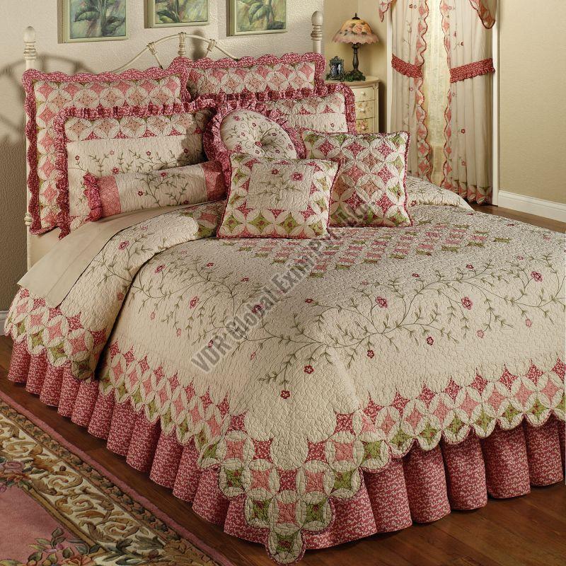 Multicolor Cotton Printed Designer Quilt, for Home Use, Feature : Comfortable, Easily Washable