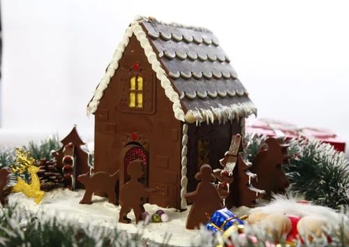 Windsor Chocolatier Home Shape Handmade Chocolate for Gift Purpose