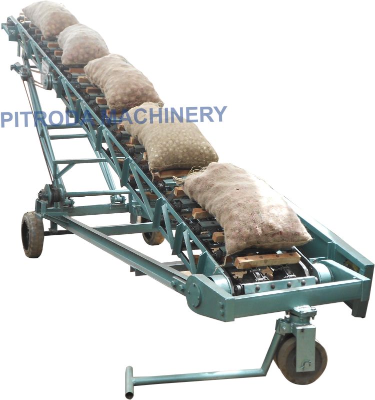 Pitroda Machinery Mild Steel Electric Lorry Loader Conveyor, Loading Capacity : 45-50 Kg