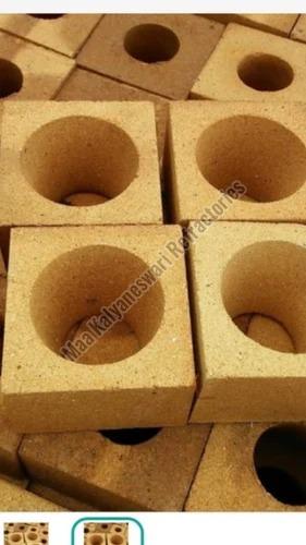 Clay Refractory Tundish Nozzle, Shape : Square