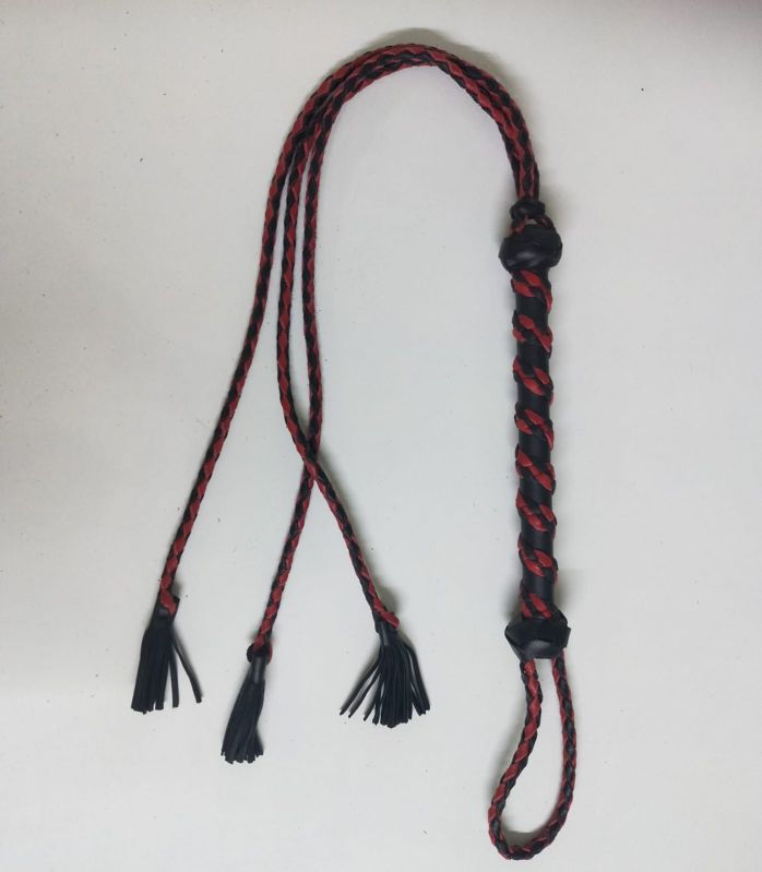 Fine finishing leather flogger whip, Color : Black