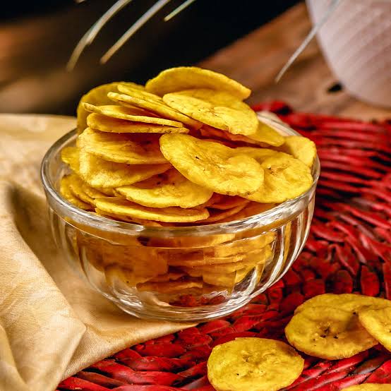 Crispy Coconut Oil Banana Chips