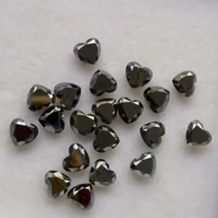 7 mm Heart Shape Black Diamond for Jewellery Use