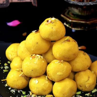 besan laddu