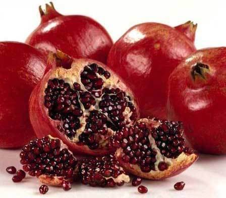 Organic Fresh Pomegranate for Human Consumption