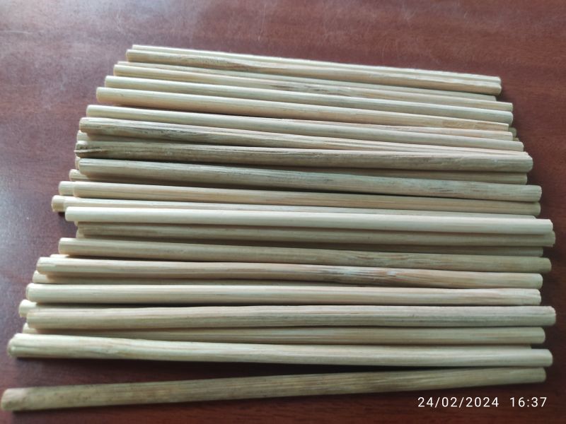 Unbranded Machine Polished Bamboo Kulfi Sticks, Packing Type : 25kg PP Bags