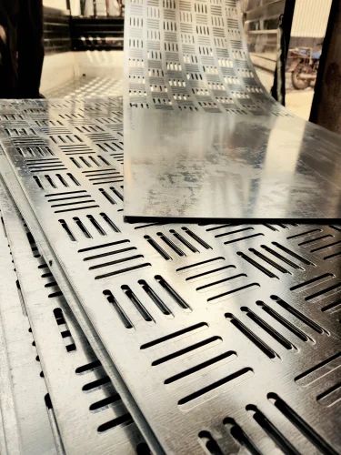 Galvanised Iron Galvanized Perforated Sheet