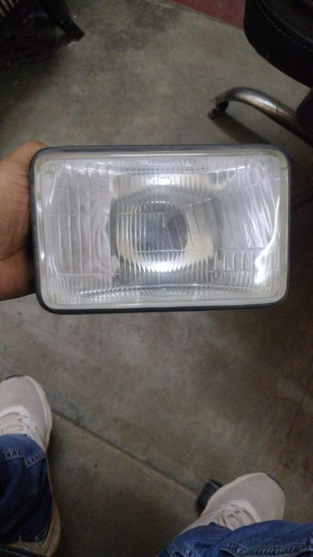 Eicher Shenshah Tractor Headlight