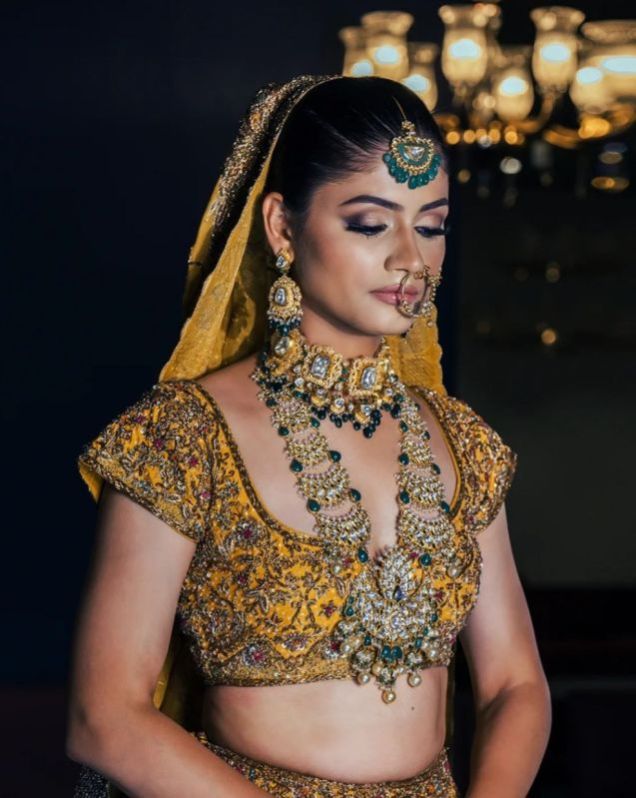 KUNDAN BRIDAL JEWELLERY SET