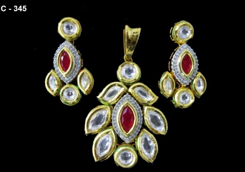 Kundan Polki Pendant Set