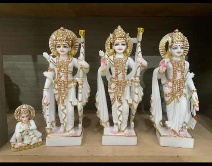 Black and White Marble Ramdarbar Statue