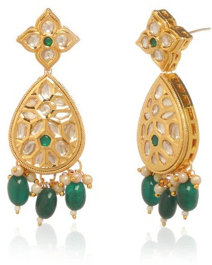 Mehraab Woman Earrings Maang Tika Set