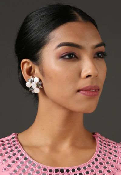 Pearl Studs Woman Earrings