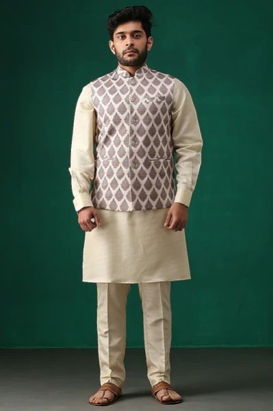 Classic Brown Geometric Print Bundi For Men