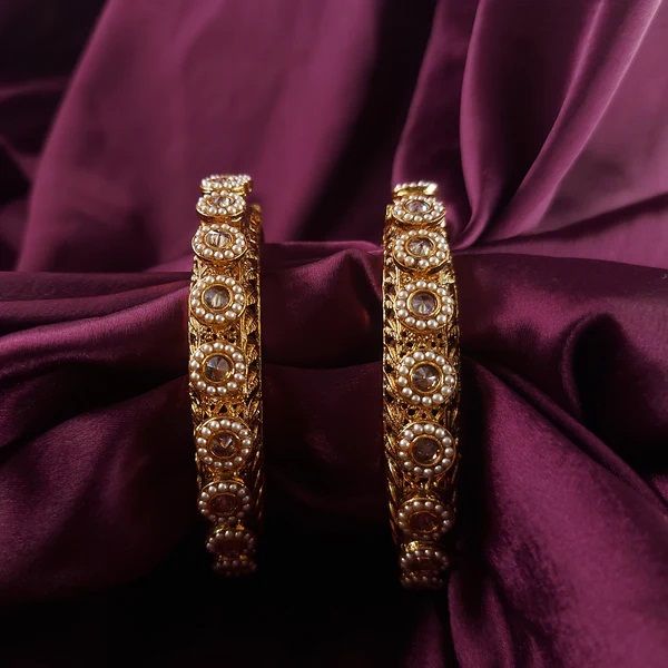 Divine Temple Woman Kada