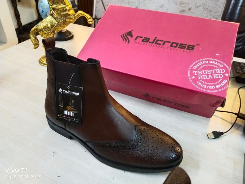 Rajcross - Leather Chelsea Boot