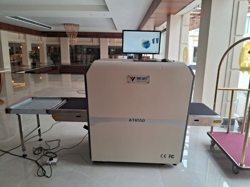 X Ray Baggage Scanner- Tss 6550