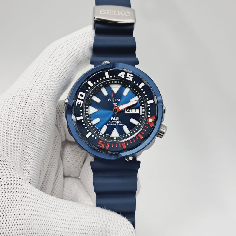 Seiko Prospex Sea Divers 200M Blue Dial Blue Rubber Strap Swiss Automatic Watch
