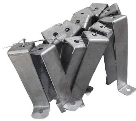 Plain Grey Galvanized Iron Wall Bracket, Thickness : 2 Mm - 5 Mm