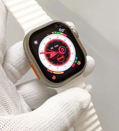 Series 8 Ultra Titanium Case Edition 49mm White Ocean Band Apple Watch